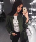 Rencontre Femme : Ksenia, 35 ans à Biélorussie  Minsk